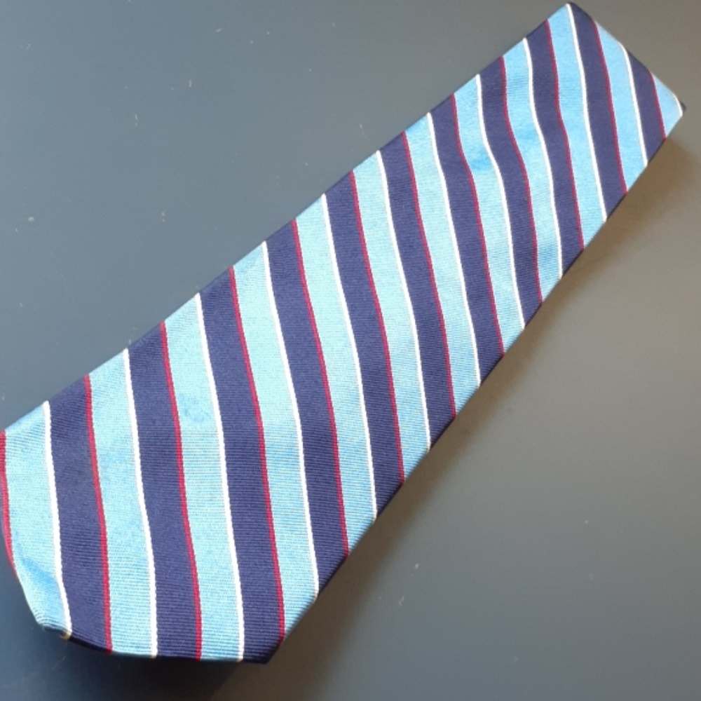 Men's tie